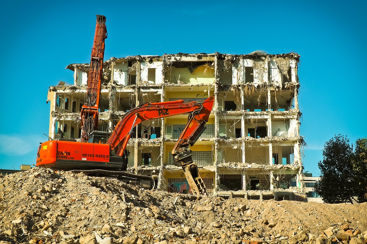西安违建拆除最新通知，城市管理的坚定步伐与未来展望