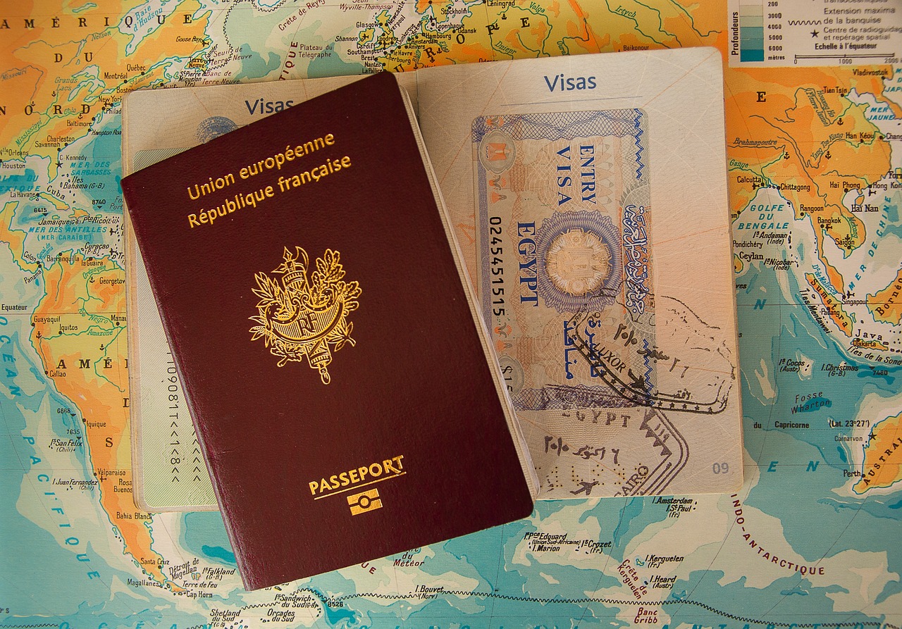 美国旅游签证最新时间解读及申请指南