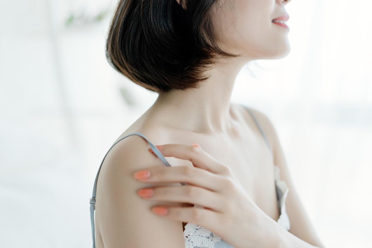 明星眉骨之美，四月眉骨突出代表人物盘点