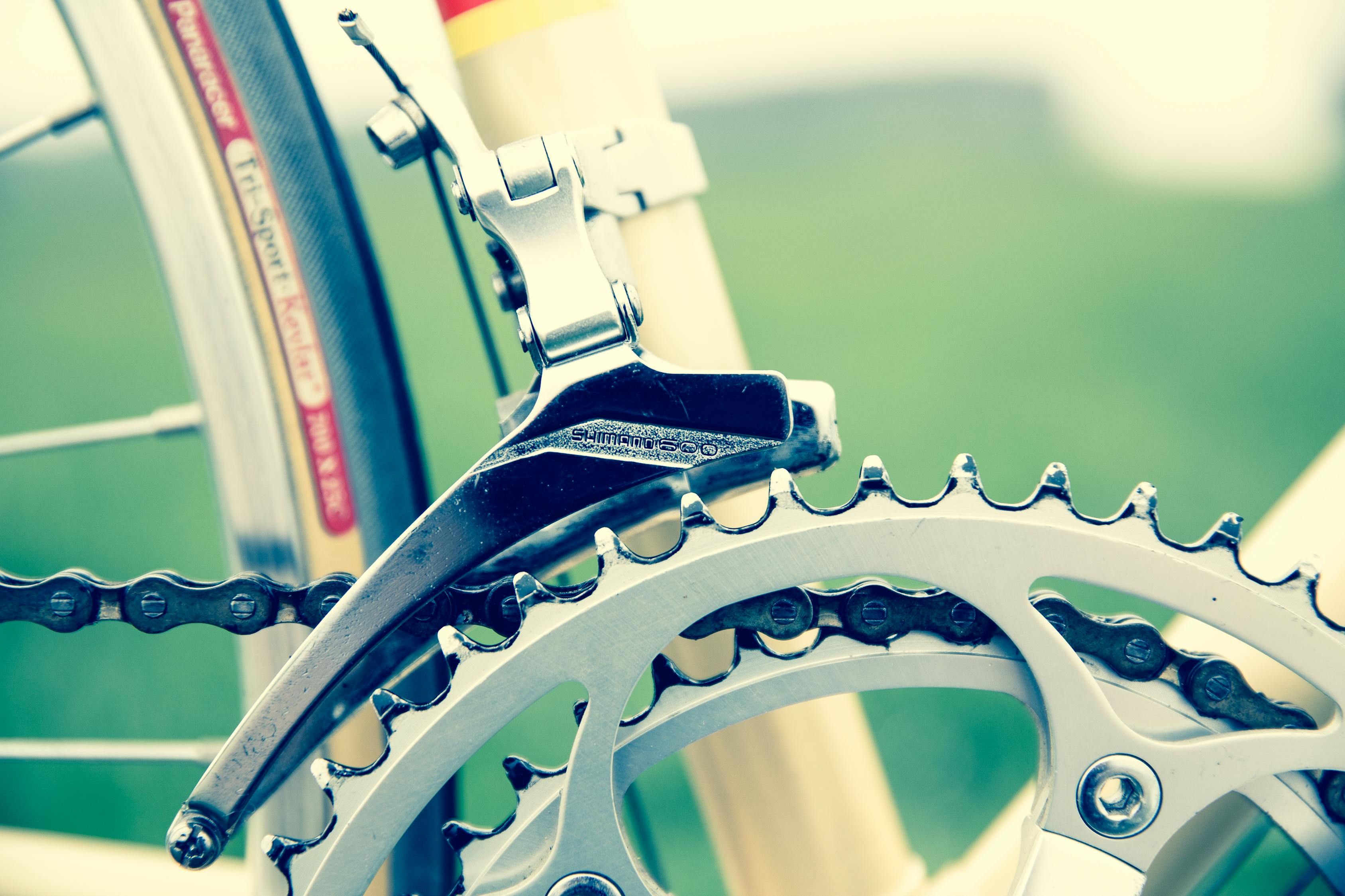 四月华锐风电上市价格研究，探寻市场动向